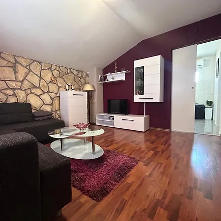 Sea Olive Apartment